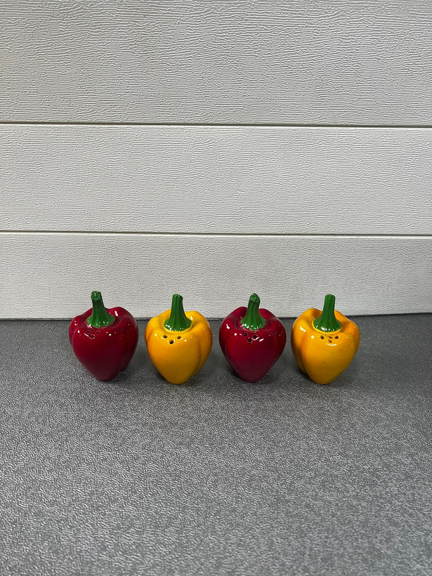 نمکپاش طرح فلفل دلمه